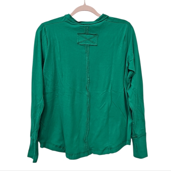 New Zenana Green Henley Top Size L Long Sleeve Button Down - Picture 2 of 3